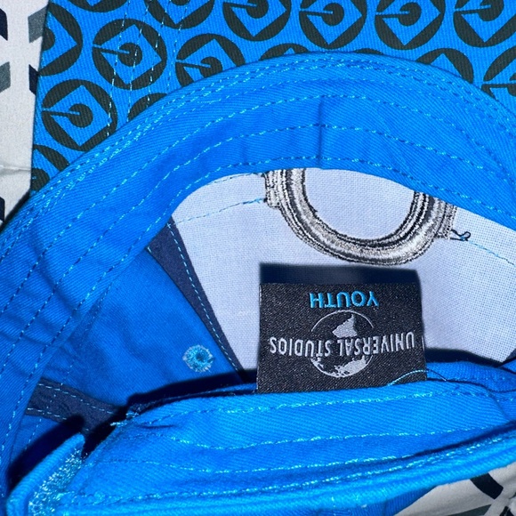 KIDS Universal Studios MINIONS DESPICABLE ME MINION MAYHEM BLUE HAT CAP - Picture 2 of 3